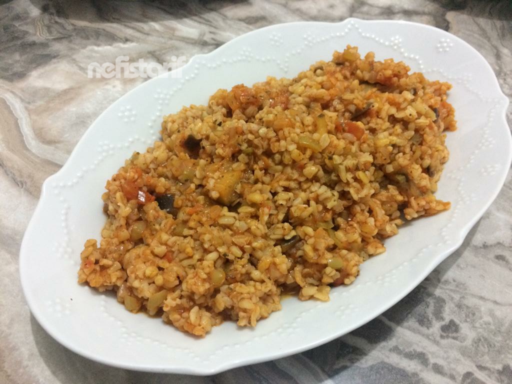 Nefis Patlıcanlı Bulgur Pilavı Tarifi